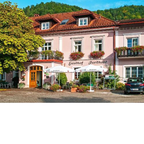 Gasthof Zum Niederhaus - Familie Perthold