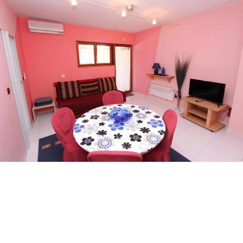 Gemütliche Ferienwohnung Lora 2 in Rovinj