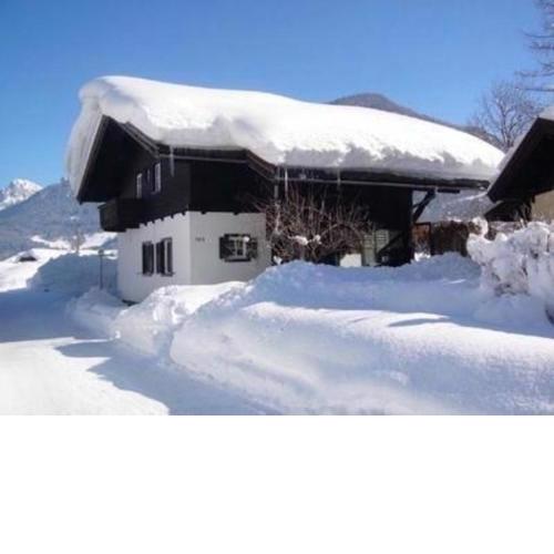 Gemütliches Ferienhaus in Lofer mit Garten