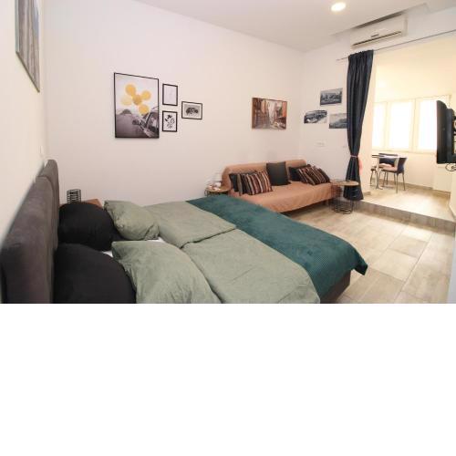 Giardini Center Apartment