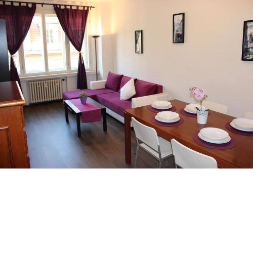 Go Native Prague Apartment