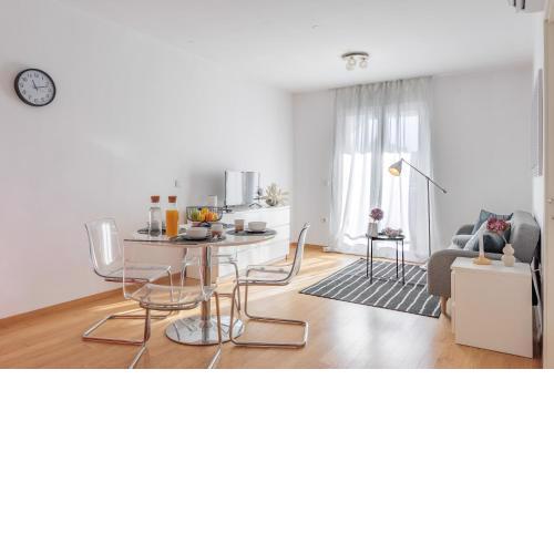 Golden Tulip Apartment
