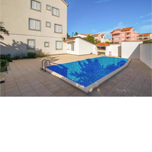 Gorgeous Apartment In Novalja With Wifi
