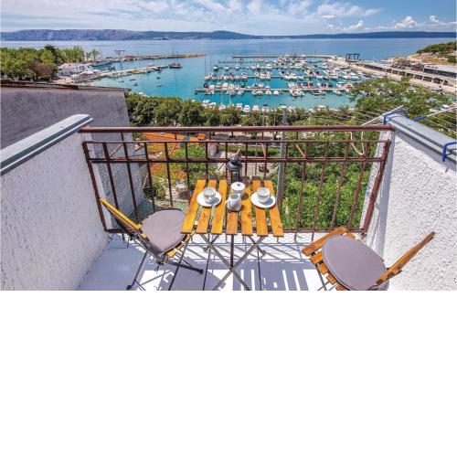 Gorgeous Apartment In Novi Vinodolski With Wifi