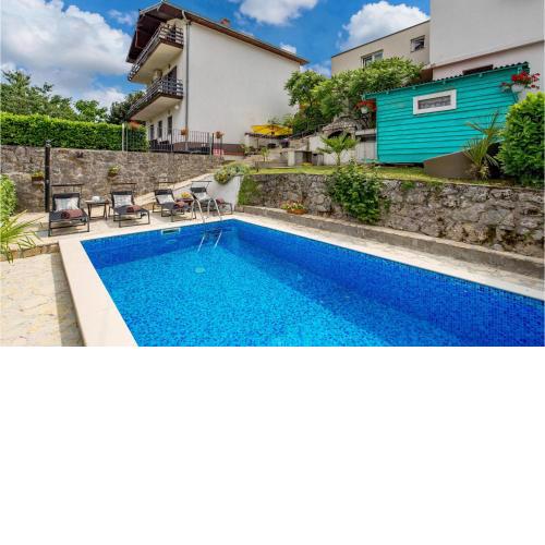 Gorgeous Apartment In Rukavac With House Sea View