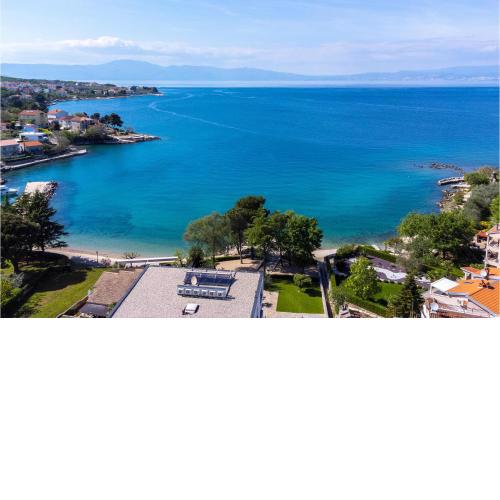 Gorgeous Apartment In Vantacici With Wifi