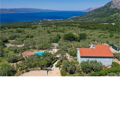 Gorgeous Home In Bast With House Sea View