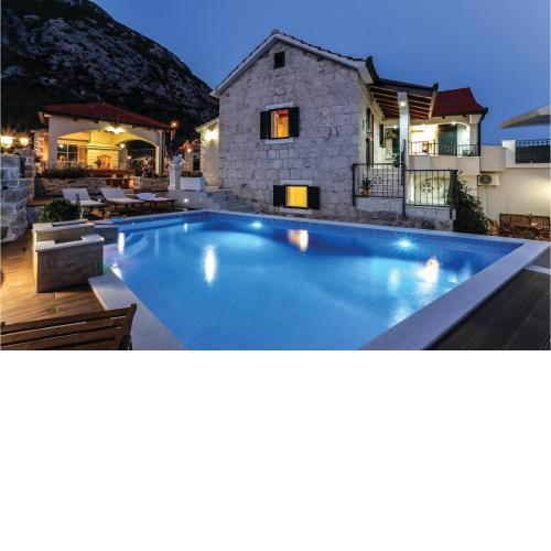 Gorgeous Home In Gata With Outdoor Swimming Pool