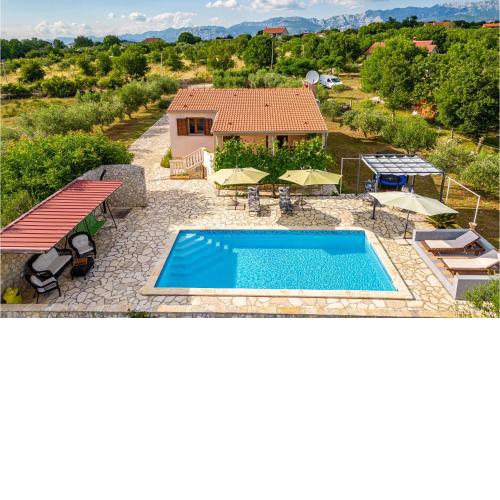 Gorgeous Home In Slivnica With Kitchen