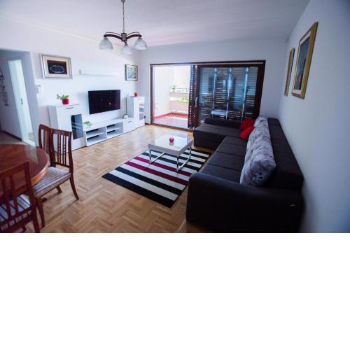 Grand View Apartments