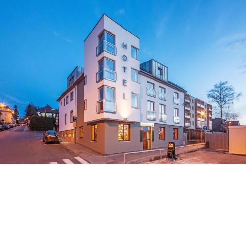 Graphic Hotel