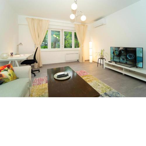 Griseo Apartment