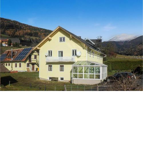 Großes Ferienhaus In Oberwoelz