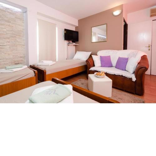 Guest House Ćuk