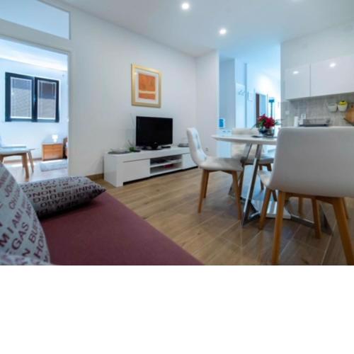 Guest House Kono - Two Bedroom Apartment with Terrace