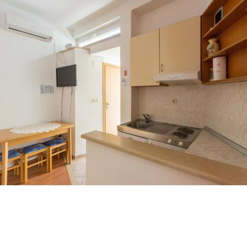 Guest House Luce - Studio with Terrace and Sea View