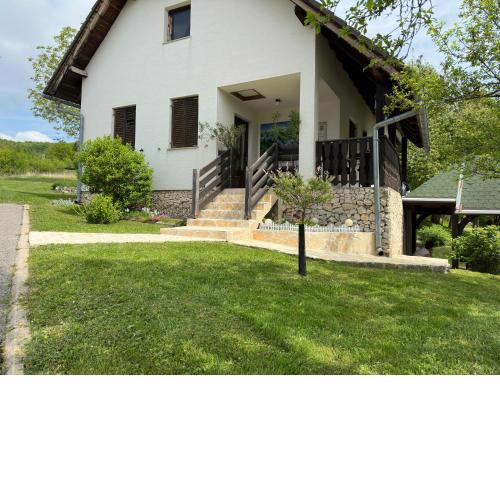 Guest House Štefanija