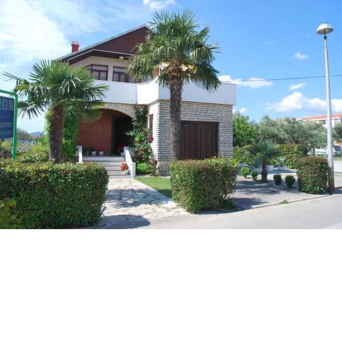 Guesthouse Ema