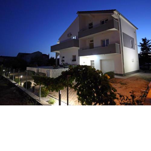 Guesthouse Villa DomeNico