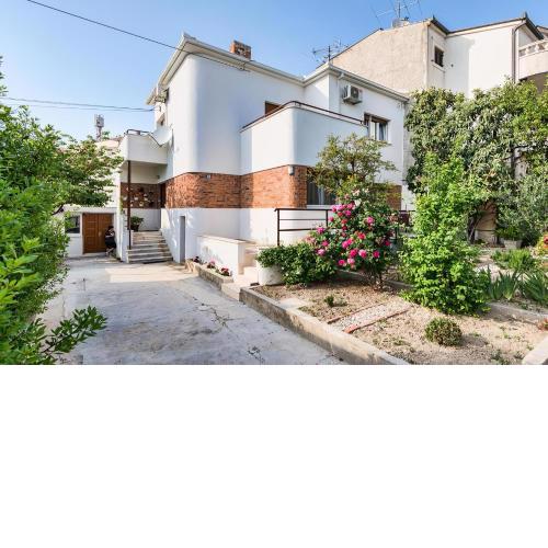 Happy Home - Rental Residence