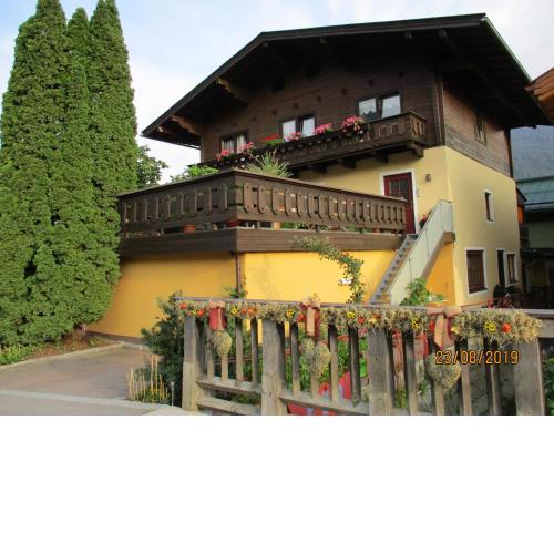 Haus am Dorfplatz