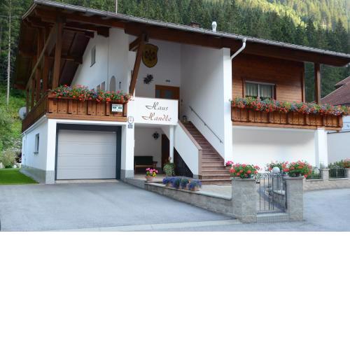Haus Handle