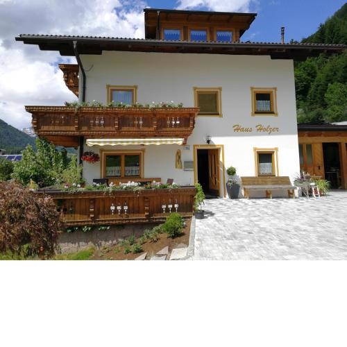Haus Holzer