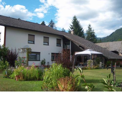 Haus Tapestry