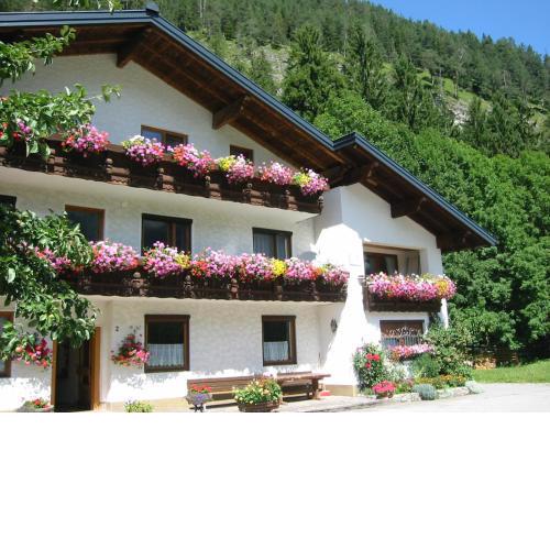 Haus Tina