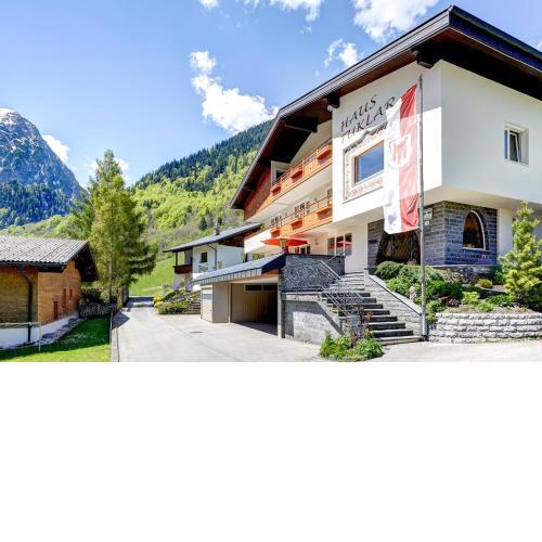 Haus Tuklar
