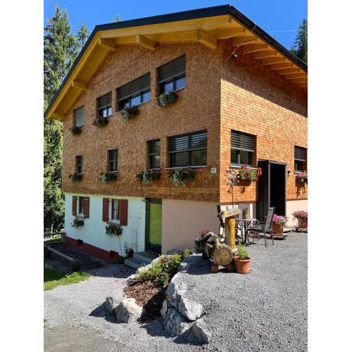 Haus Waldegg 84