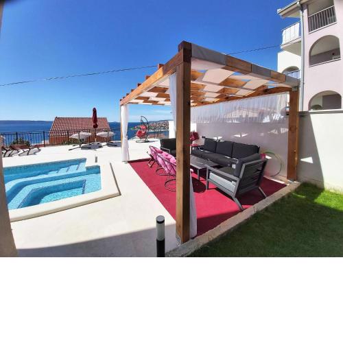 Heated swimming pool, stunning sea view terrace a9