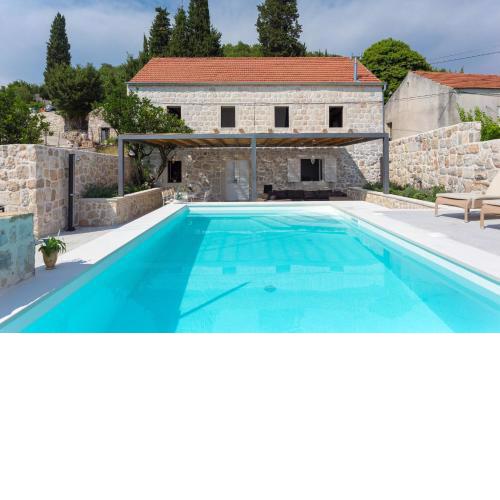 Hedera Estate, Villa Hedera VIII