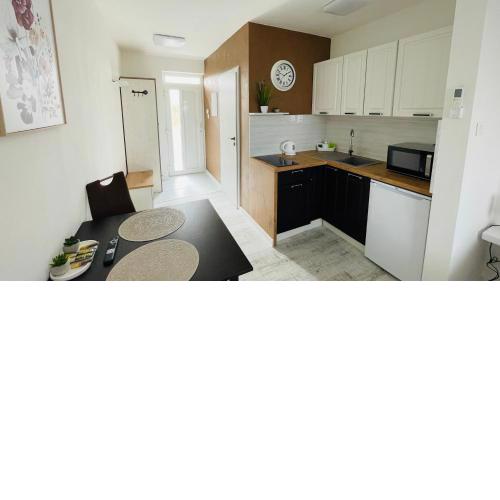 HENRY APARTMENT - Frezia