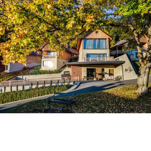 Hideaway Hotel Montestyria Chalets & Suiten