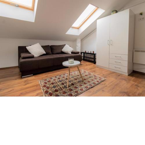 Hill apartman - MAKSIMIR Rebro