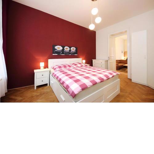 Historic Centre Apartments V
