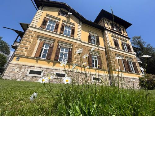 Historische Villa Velden im Zentrum