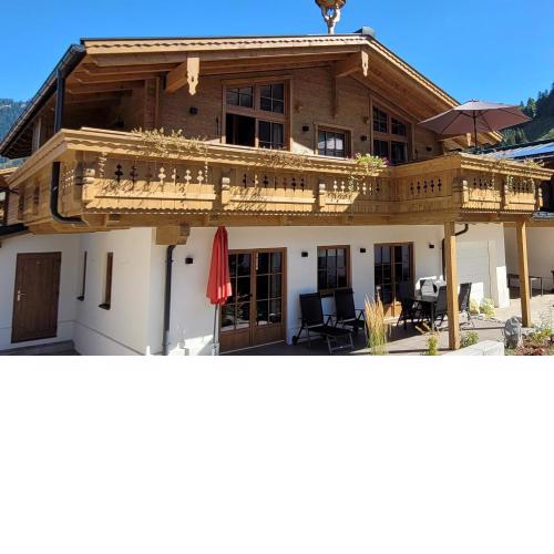 Hochalmbahnen Chalets Rauris 1-16 WE2, Maislaufeldweg 1p OG