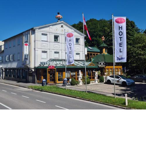 Höckner Plaza Hotel