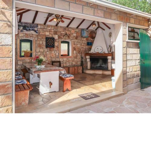 Holiday Home Ana-3 by Interhome
