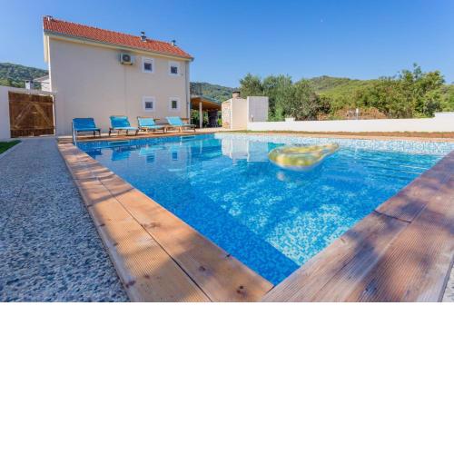 Holiday Home Antonija