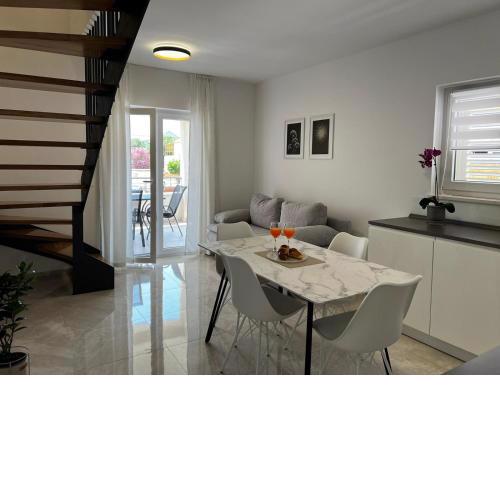 Holiday Home Bajlo
