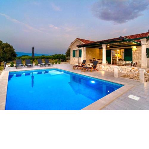 Holiday home Blato