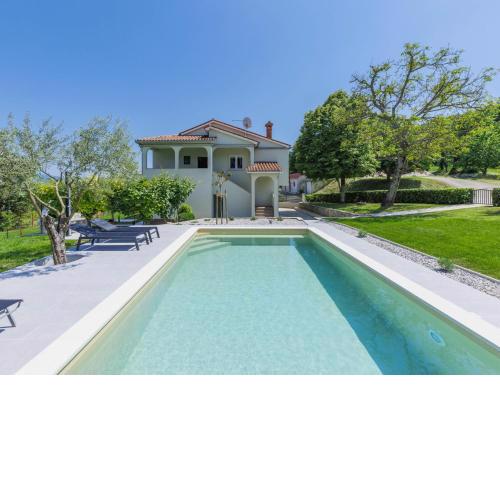 Holiday Home Carlo by Interhome