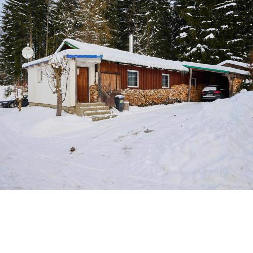 Holiday Home Chaloupka U lesa by Interhome