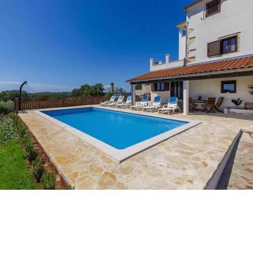 Holiday Home Eugenia by Interhome