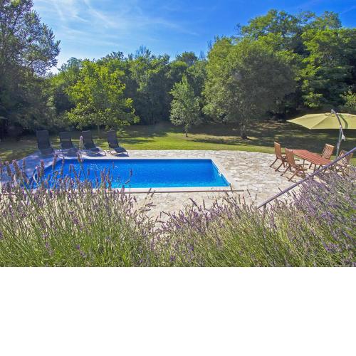 Holiday Home Green by Interhome