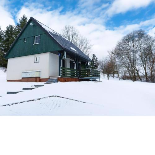Holiday Home Holiday Hill 37 by Interhome