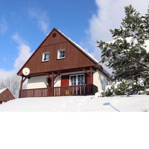 Holiday Home Holiday Hill 46 by Interhome